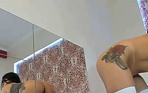 Warm Milfy Playing Herself On Cam