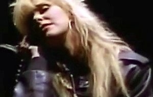 Lita ford: close my eyes forever 