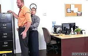Broke young teen free gay porno first day at work