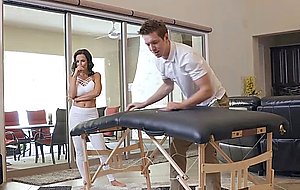 Horny MILF Lisa Ann gets ass massaged by big dick