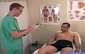 Buff guy gets sucked by doctor