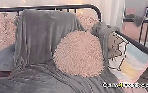 Babe with Glasses Loves Pussy Playing