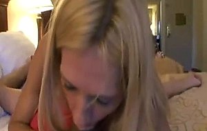 Cheating mommy does 69 in hotel room