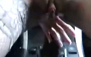 Amateur couple having great sex in the car 