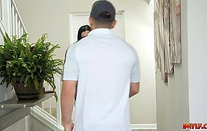 Nadia White catches the delivery guy jerking off to her thong