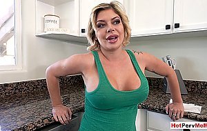 MILF stepmother Sara St Clair wants to get back into business