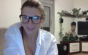 Nerdy Secretarian dildoing her pussy for you