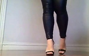 Kinky analwhore Sara showing off her legs and heels! 