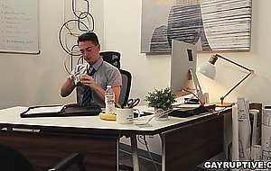 Carter Woods gets fucked by his boss Masyn Thorne