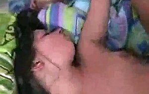 Elle dort pas grave il la baise, PORNO & video porno gratuit