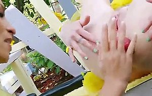 Amber rayne sucks the apple-sized rectal knot protruding from donna flower's ass