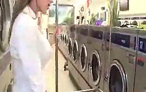 Horny blonde bitch sucks cock at laundry shop