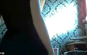 Redhead masturbates for me on webcam   hclips